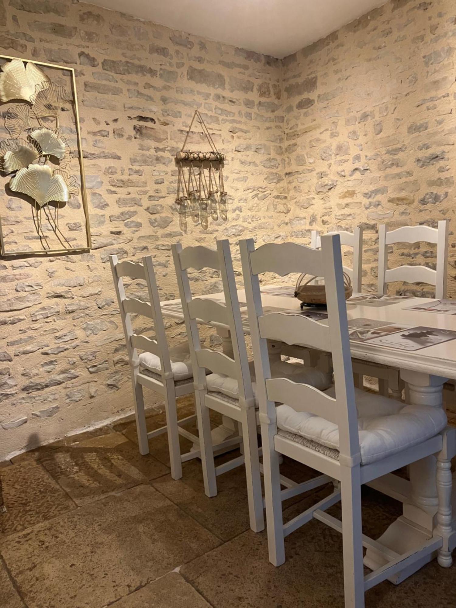 Charmante Maison En Pierres Precy-le-Sec Buitenkant foto