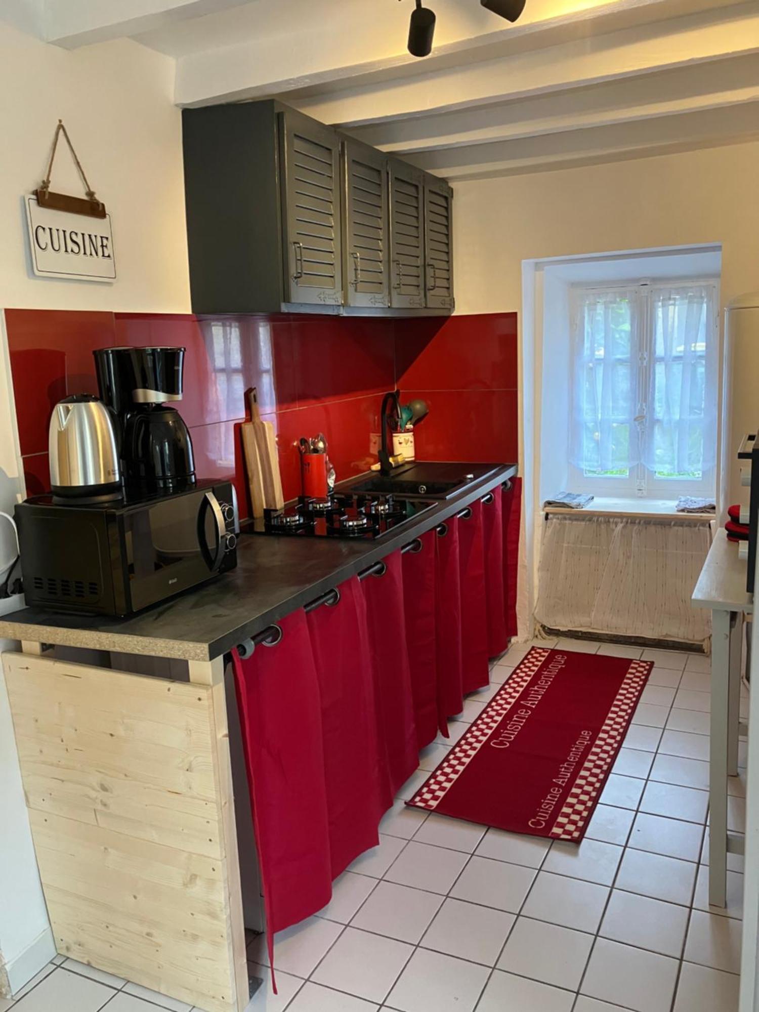 Charmante Maison En Pierres Precy-le-Sec Buitenkant foto